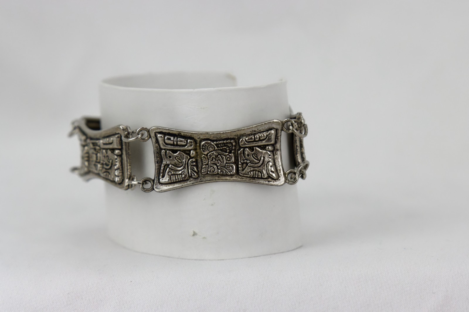 Mayan Style Panel Bracelet, Toggle Closure, 16gr
