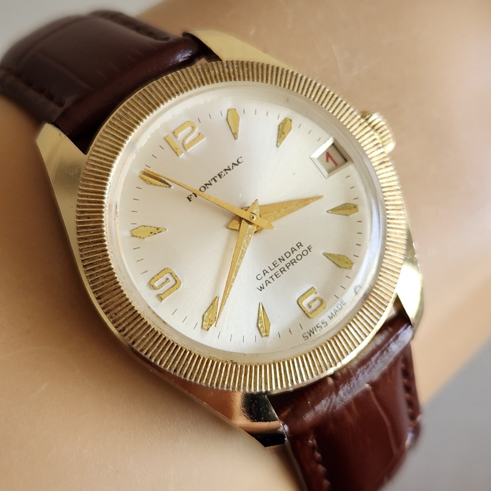 Vintage FRONTENAC men’s manual winding watch Date Baumgartner 866 swiss 1970s