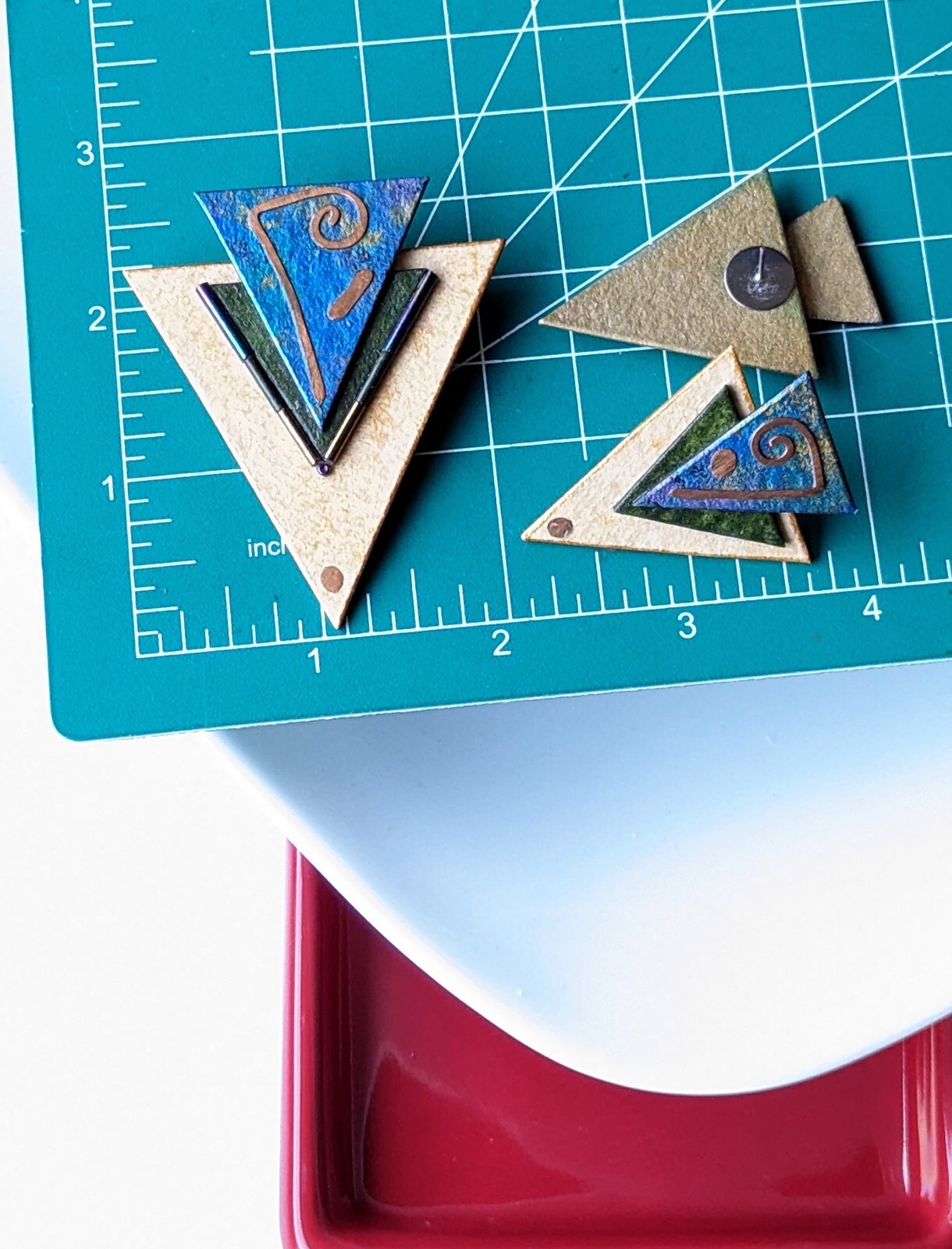 Artisan 3pc SET Gold Blue Green Paper Triangle Brooch & Earrings Modern Abstract