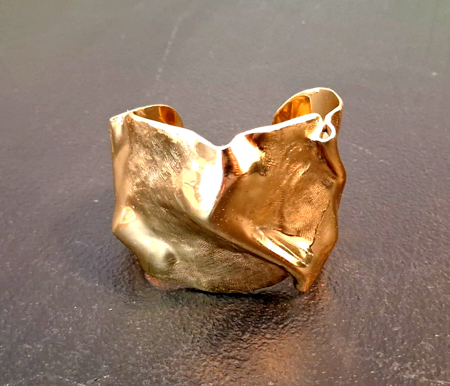 “STUNNING” Cornelia Webb 24-Karat Gold-Plated Asymmetric RIPPLED CUFF Bracelet