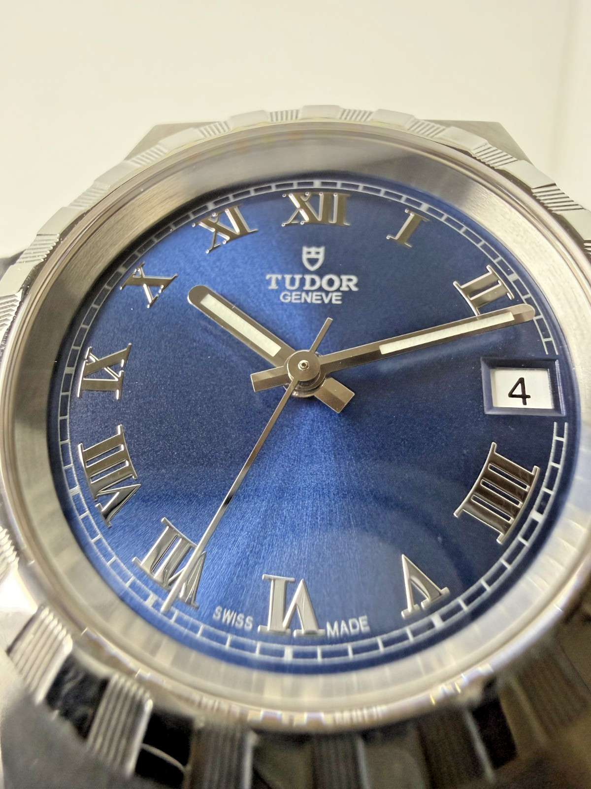 TUDOR Royal Date 28400 Blue Dial Automatic Men’s Watch 34mm Swiss Made