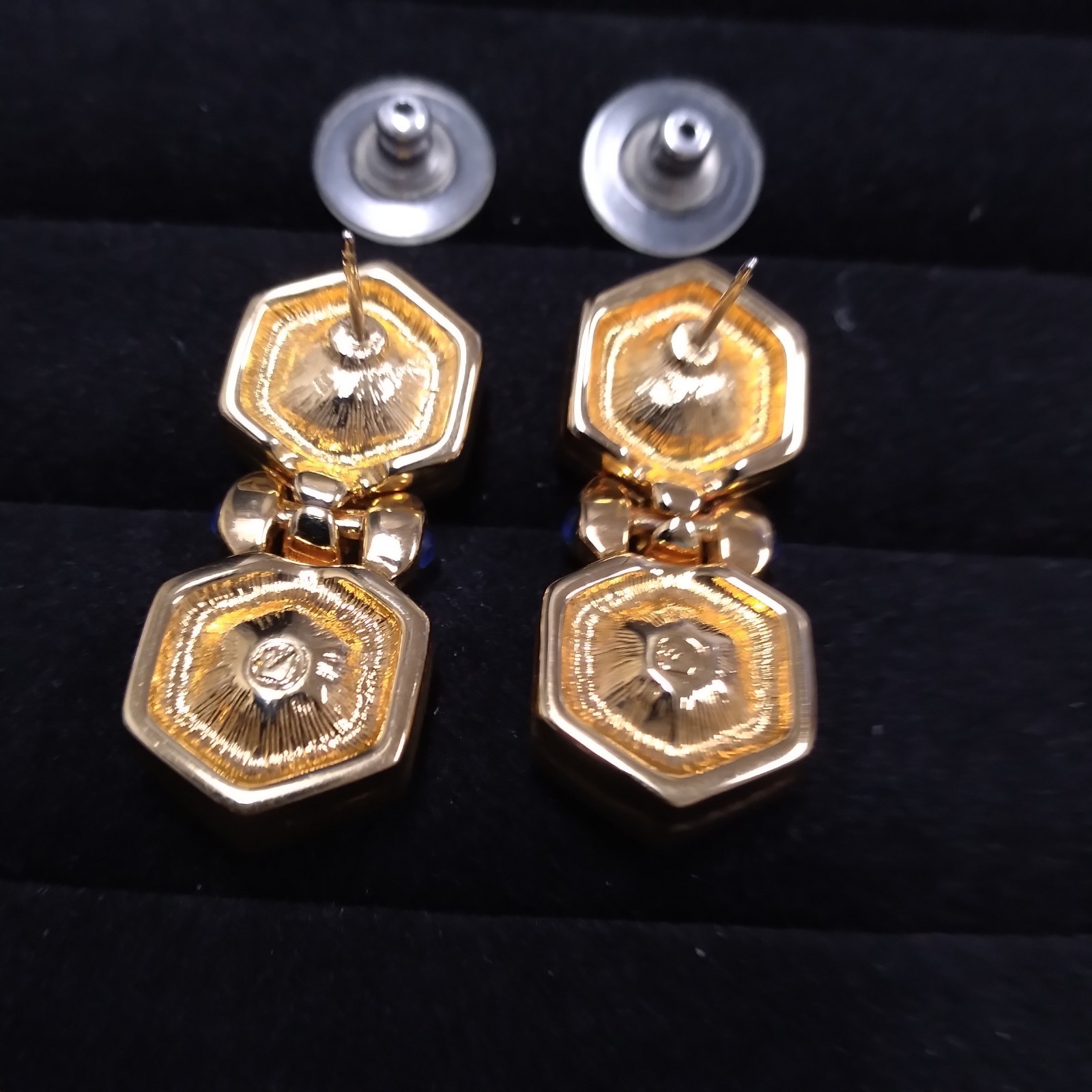 Swarovski Swan Purple Red Hexagon Shape Gold Tone Doorknocker Earrings Pierced