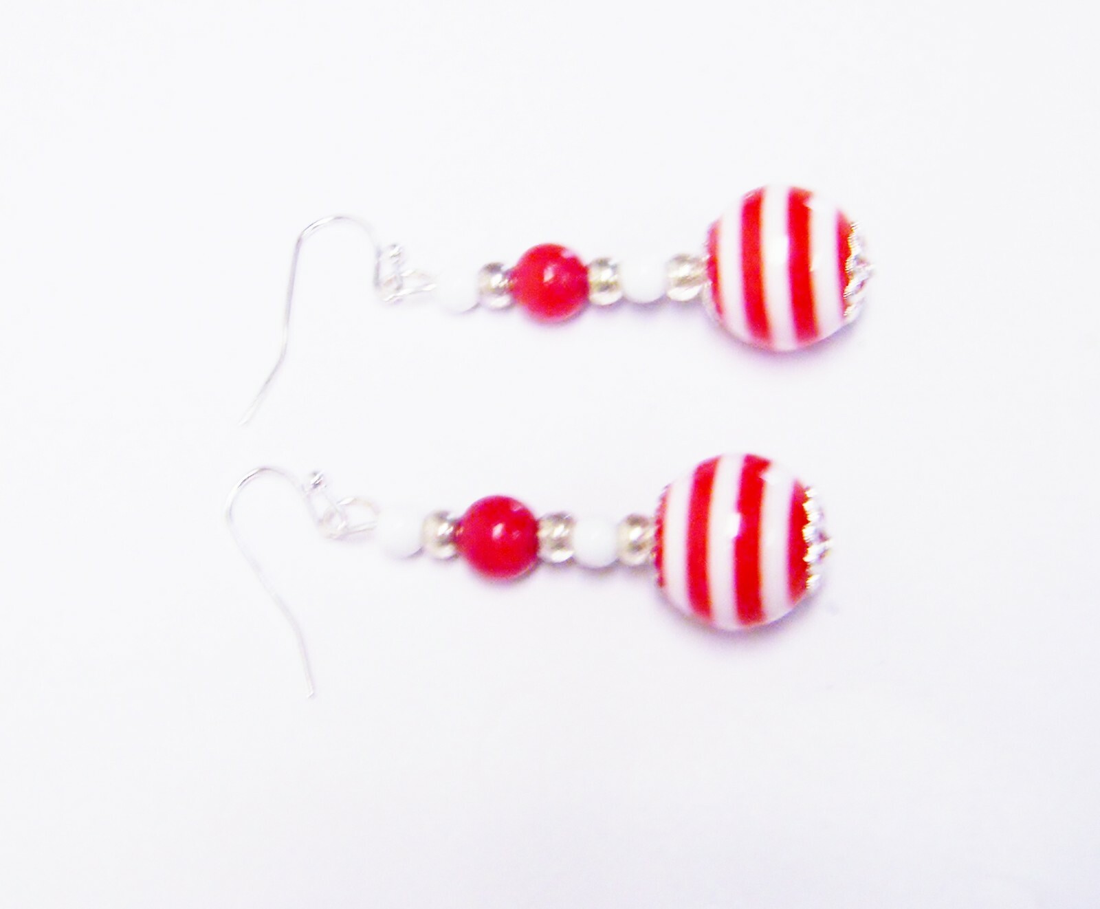 Red/White Stripe Acrylic w/White Glass Bead Necklace/Bracelet/Earrings