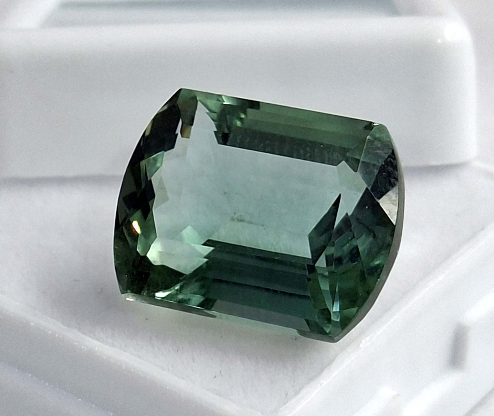Certified Green Cushion Cut 11-13 Carat Sapphire Natural Loose Gemstone RK944