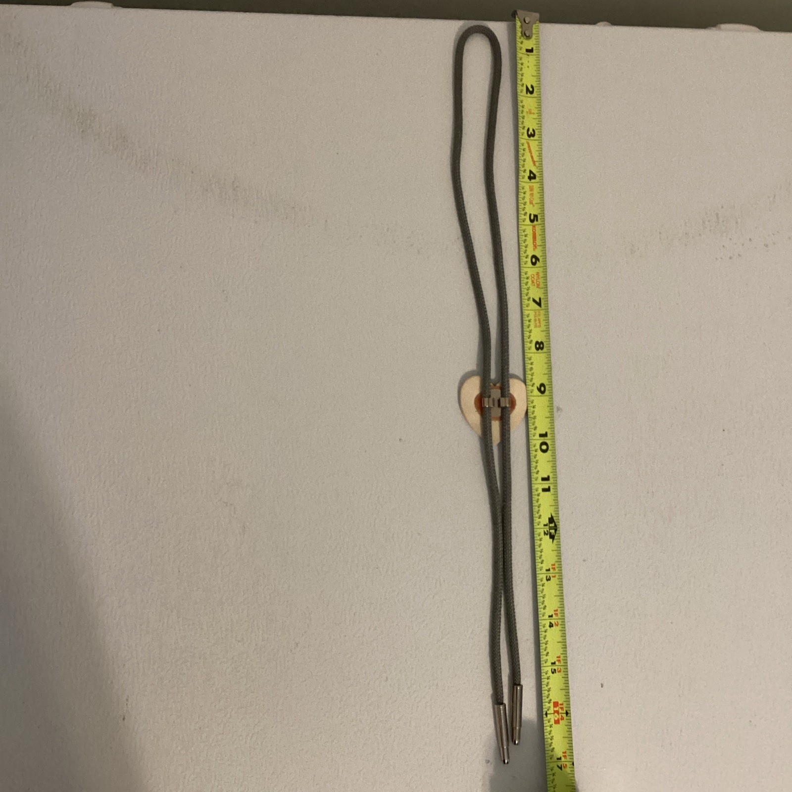 Gray Heart Slide Bolo Tie Adjustable Cord Material 41 in Men’s No Stone