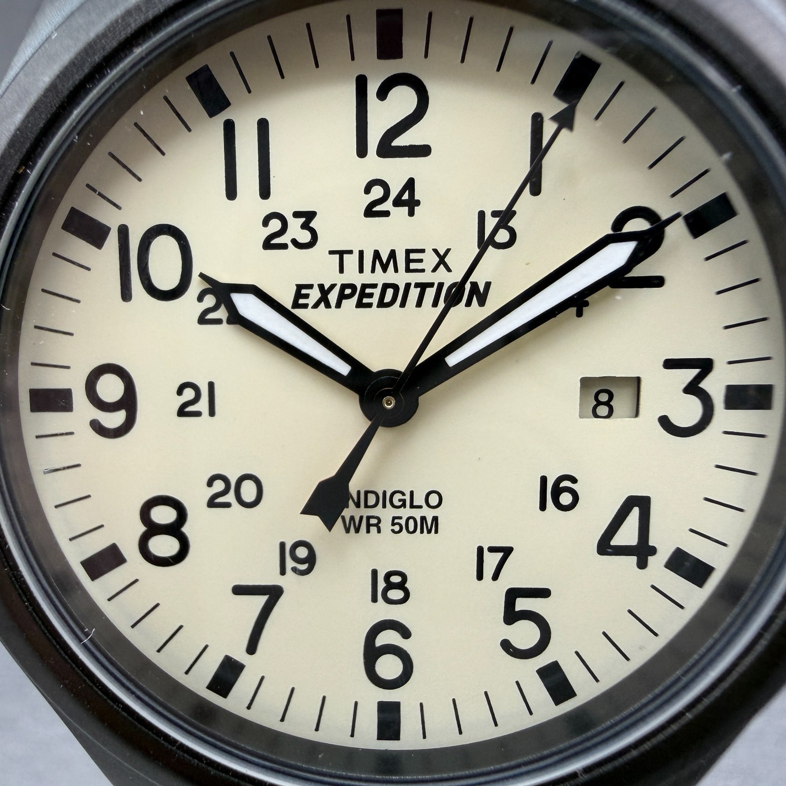 Timex Expedition Scout Watch Men 40mm Cream Dial Black Tone Date Round New Batt
