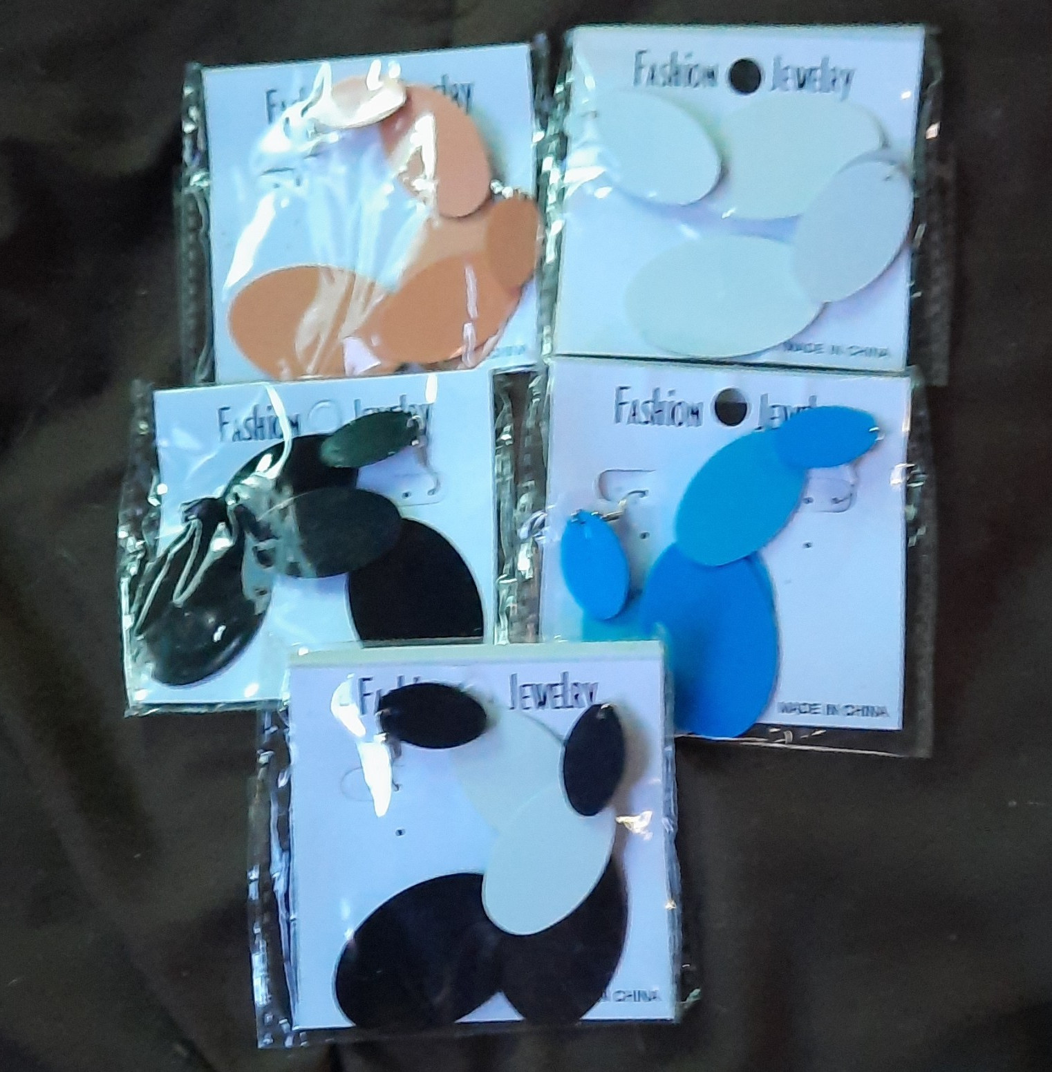 Fashion Dangle Hook Earrings Mixed Lot Multicolor Plastic Oval Drop 4 Pairs