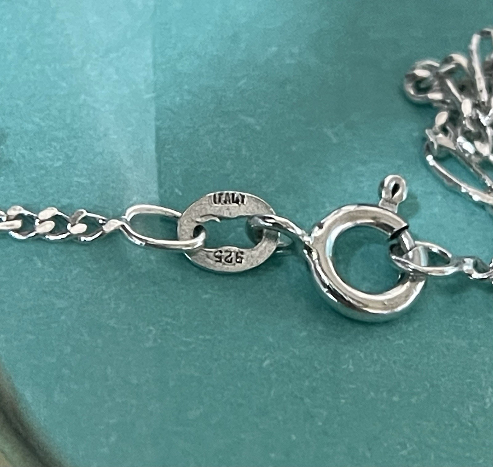 24” 1.8mm Sterling Silver .925 Figuro Chain Necklace 3.8 Grams
