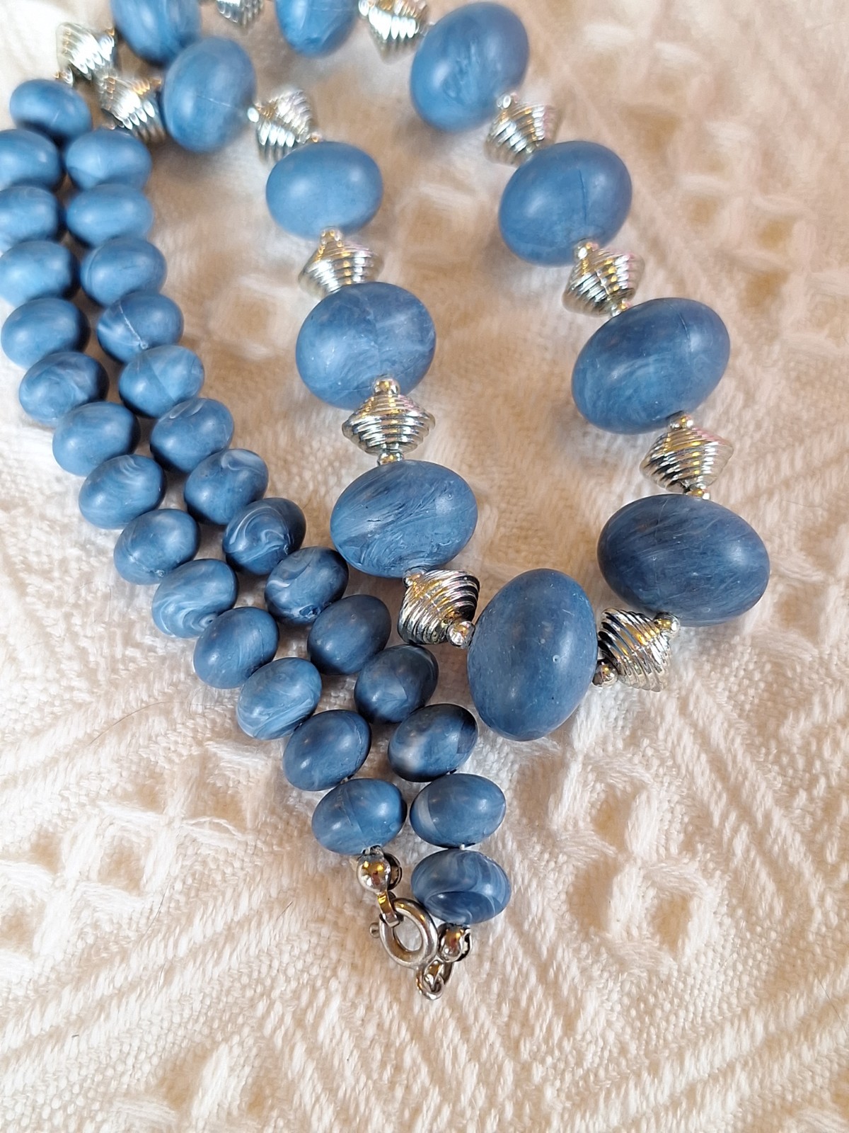 Vintage Cornflower Blue Necklace Plastic Resin Silvertone Accents 18″
