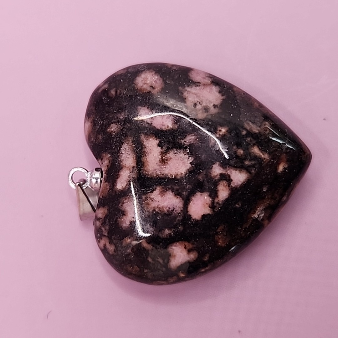 NEW TGS Jewelry Heart Shaped Crystal Pendent + Bonus Mini Pendent