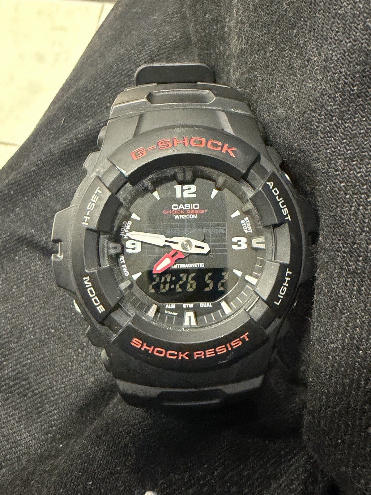 Casio G-Shock Men’s Ana-Digi Black Resin Band Sport 47.5mm Watch G100-1BV