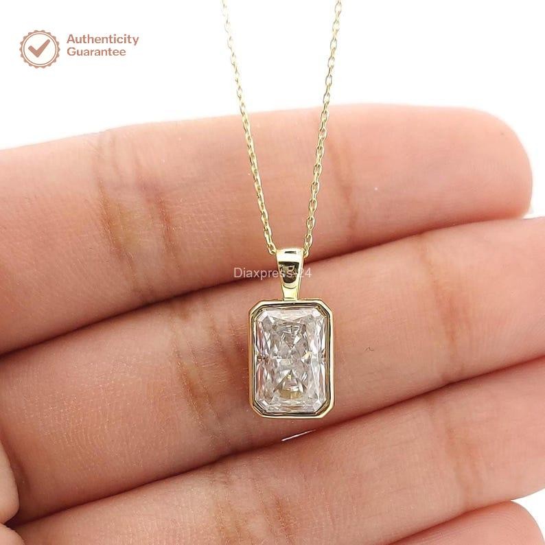 Solid 14K Yellow Gold 1.50CT Radiant Natural Diamond Pendant Bezel Necklace