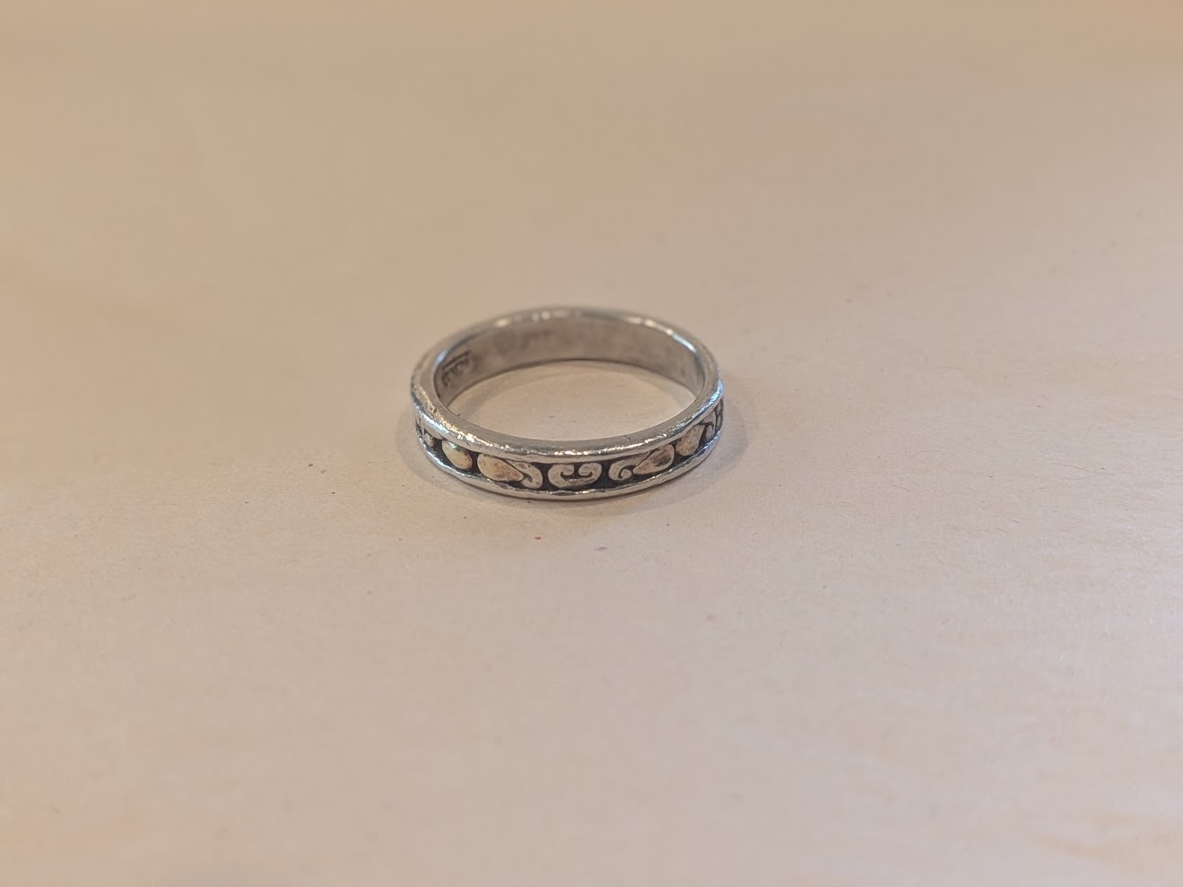 Vintage John Hardy 925 Sterling Silver 18K Gold Band Ring Size 7 w/ Pouch