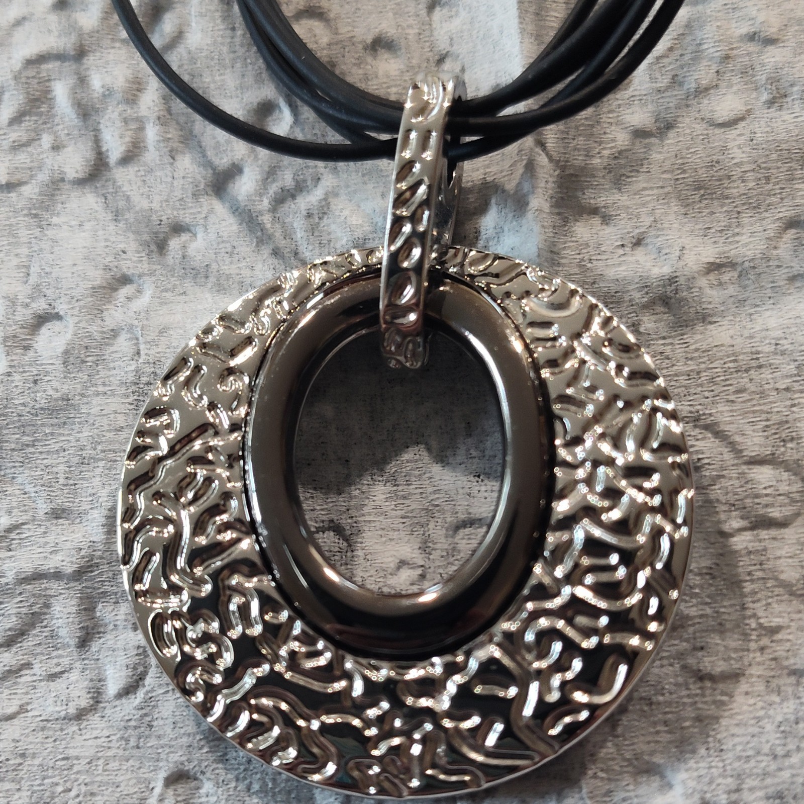 Black Multi-Strand Cord Necklace Round Silver Tone Pendant Rubber Metal Lobster