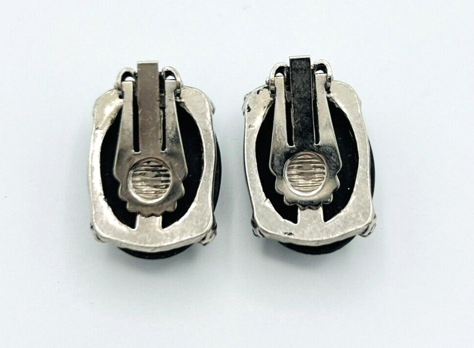 Vintage Silver Tone Black Cabochon Bracelet Clip On Earrings Set