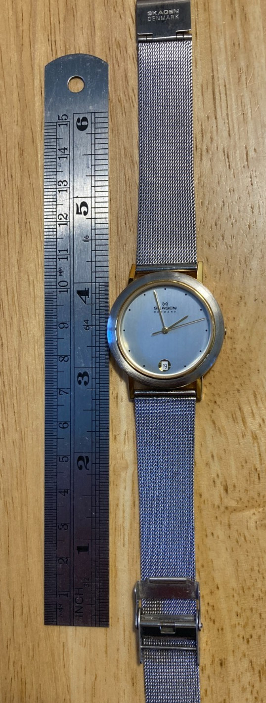 Skagen Denmark 16LGS Men’s Gold Tone Watch White Dial Date Mesh Band Quartz