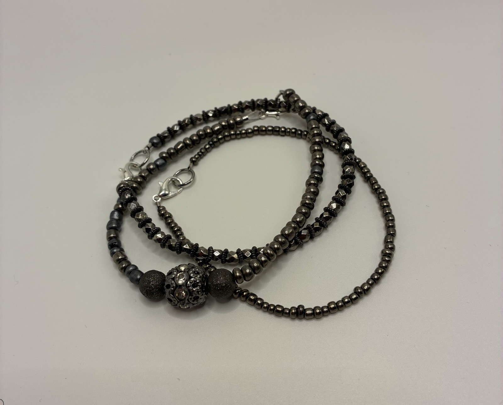 Plus Size Women’s Silver Beaded Bracelet Stack – 3-Piece Metallic 7.5” Set