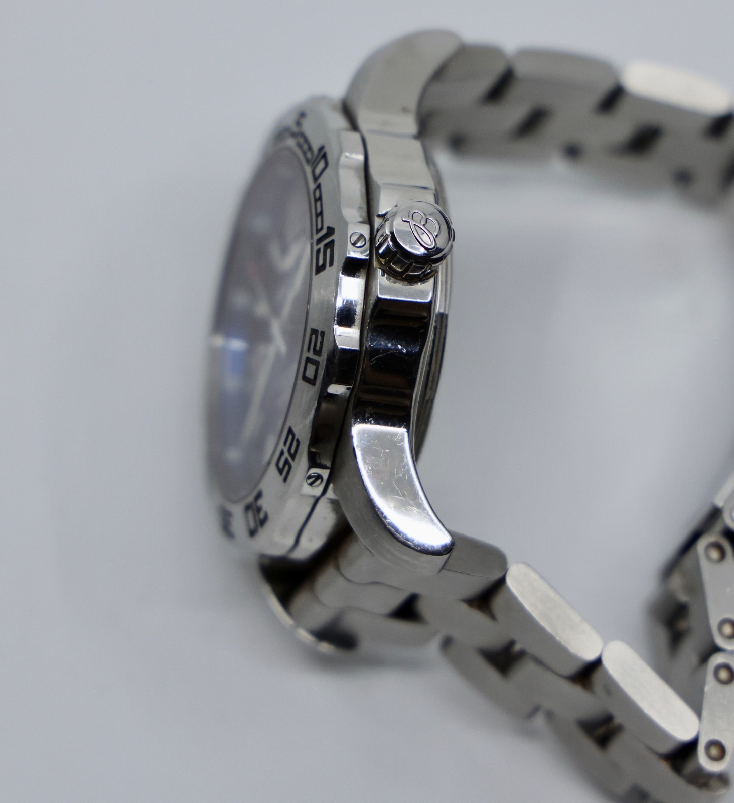 Breitling Colt 44 mm Blue Quartz Men’s Watch A74387 Stainless Band