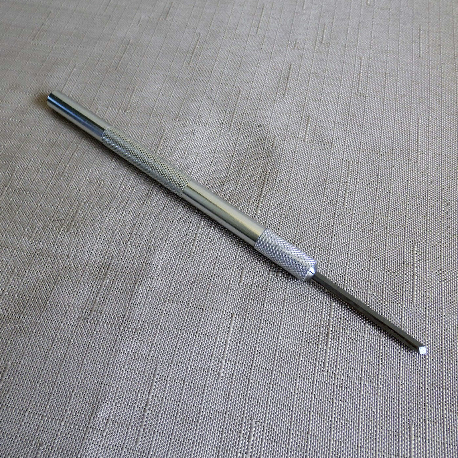 GRAVER FOR WATCHMAKERS LATHE LEVIN STYLE