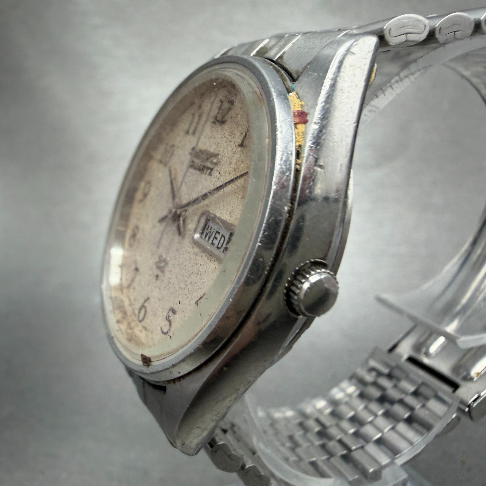 Seiko SQ Watch Men 35mm Silver Dial Silver Tone Daydate Round 7456-8399 PARTS