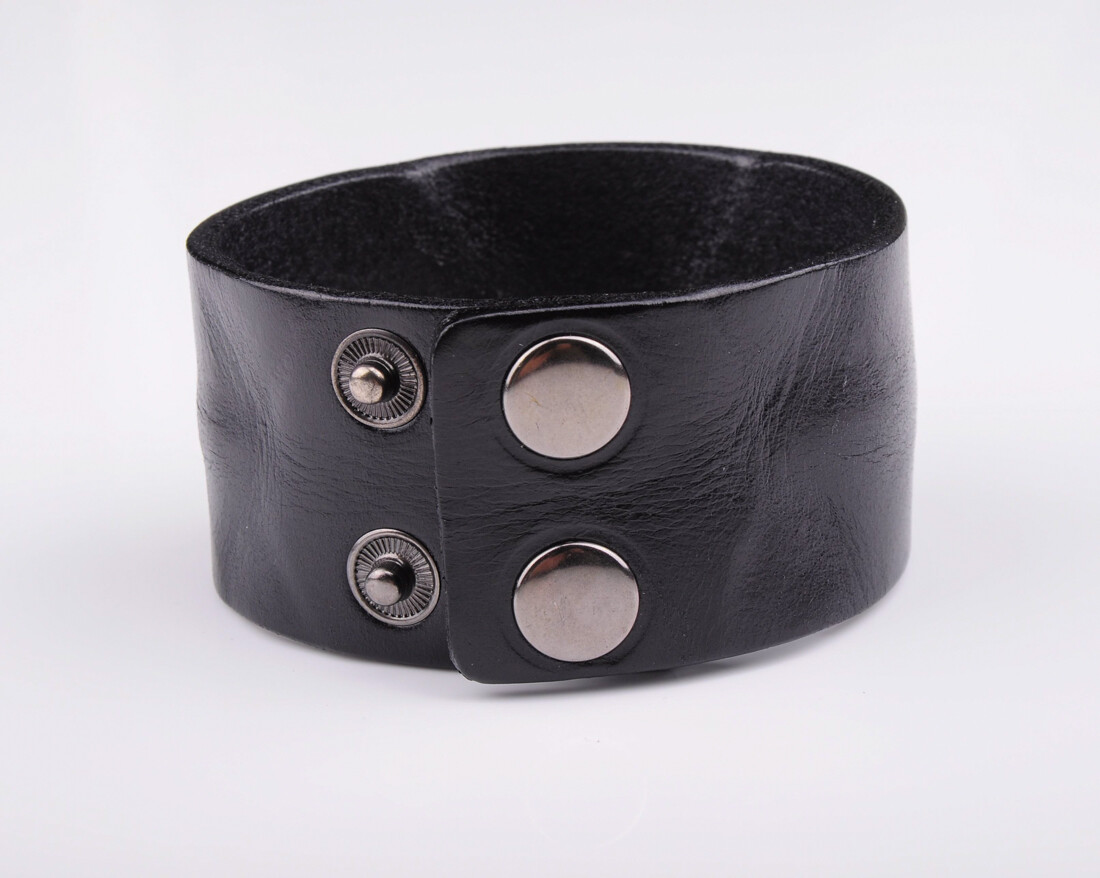 Fashion Men’s Retro Wide Band Cowhide Leather Wrap Wristband Bracelet Cuff Black