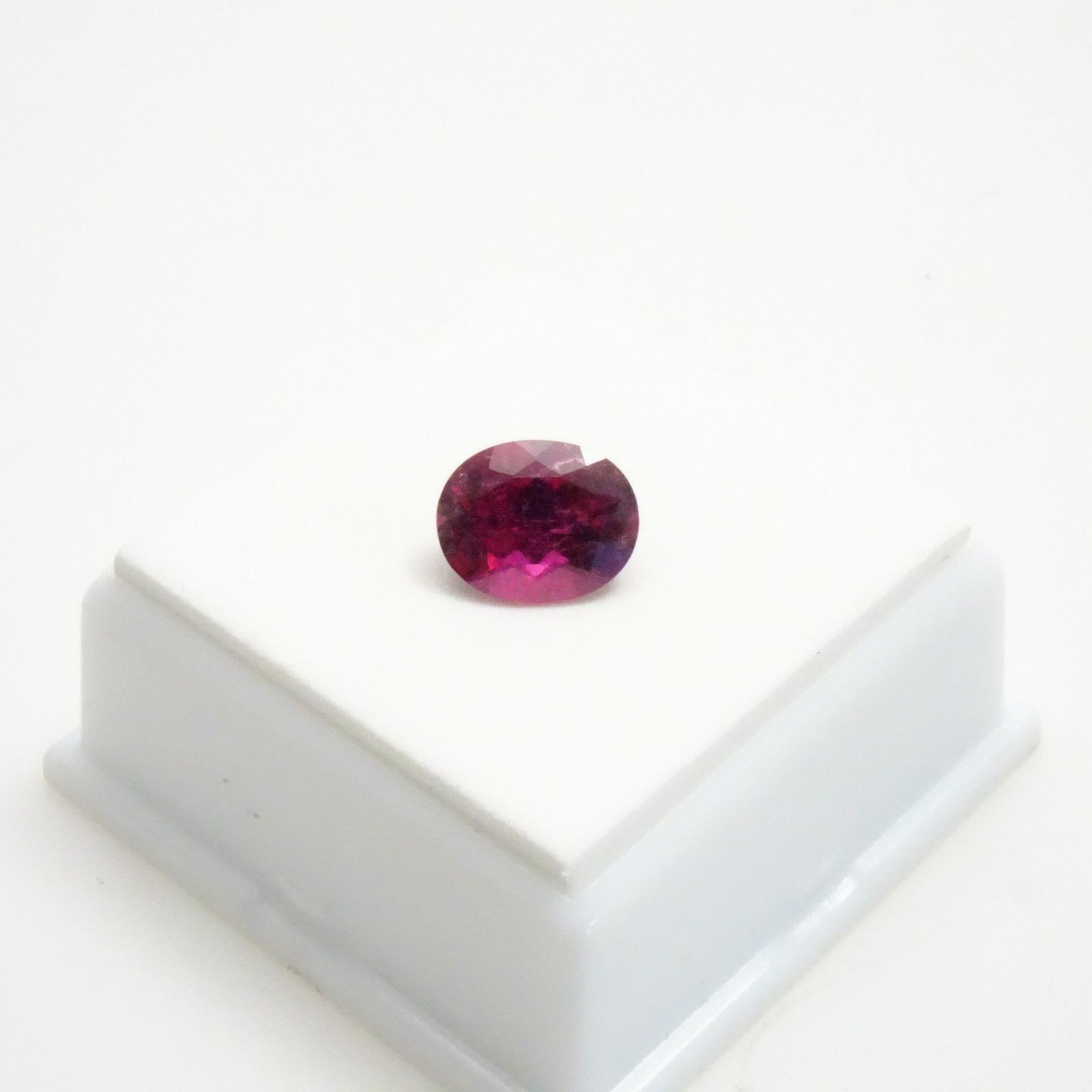 Rubellite Tourmaline Oval – 2.96ct – 10x8mm – Tourmaline Loose Gemstone