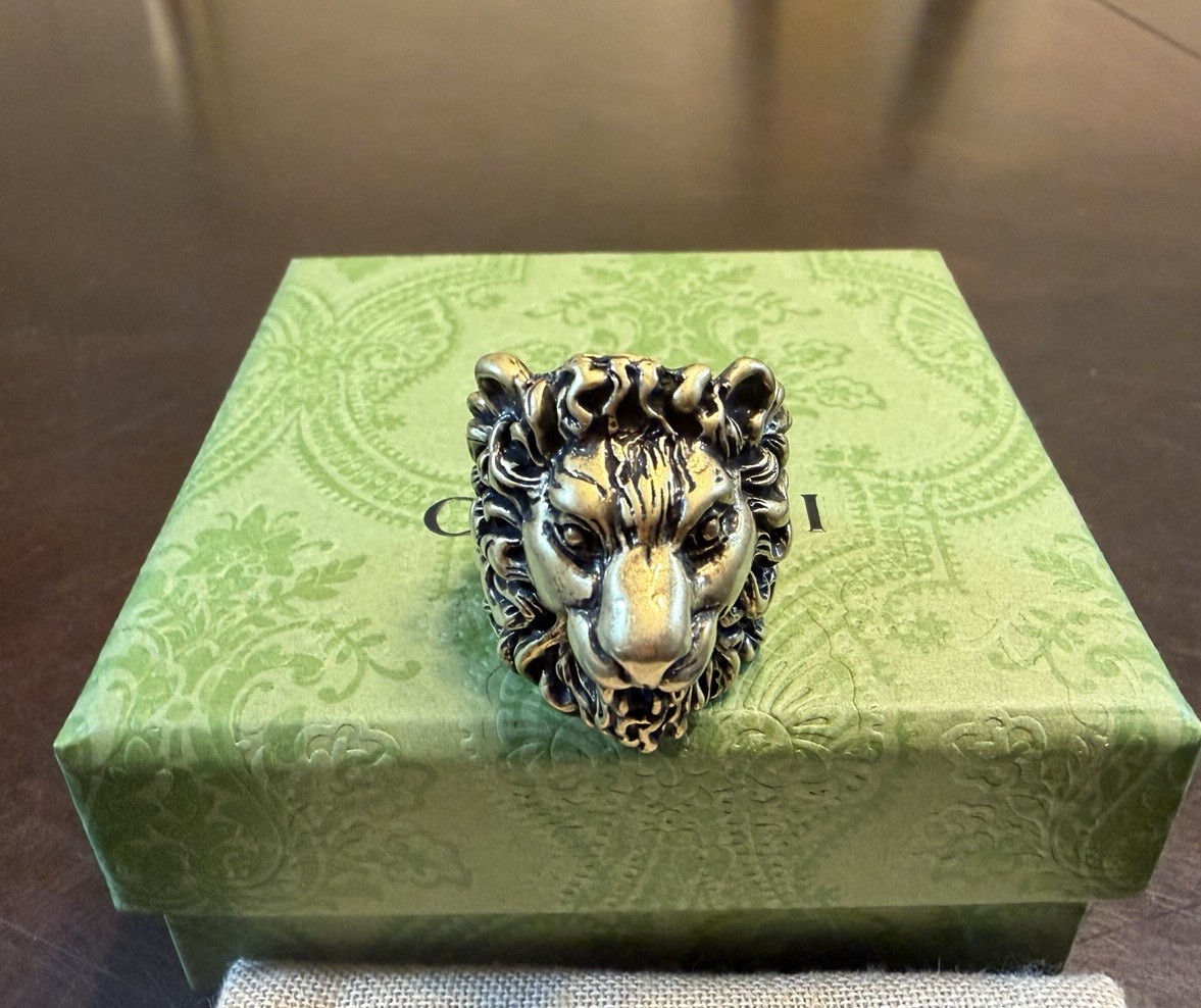 New Authentic Gucci Lion Head Brass Ring Size IT 19 / US 8.75