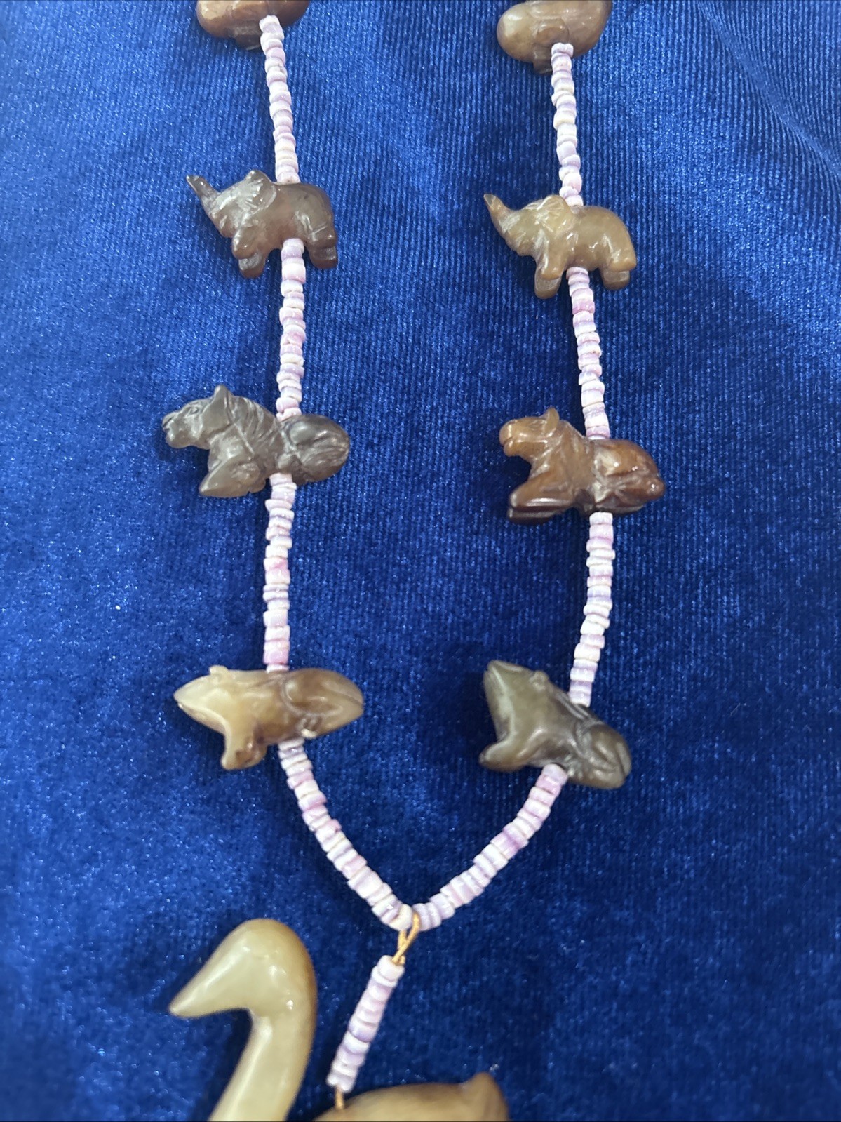 Vintage Chinese Export Carved Stone Zuni Style Necklace. Carved Animals.