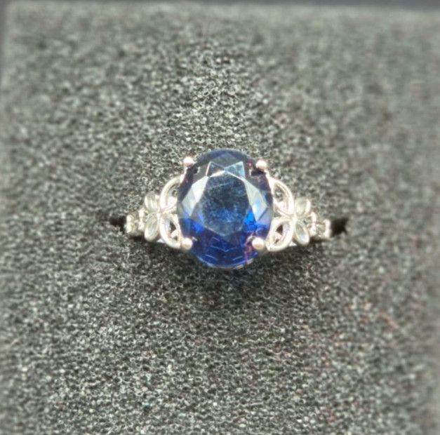 925 Sterling Silver 2.5 to 3.0 Carat Oval Blue Sapphire CZ Cocktail Ring New