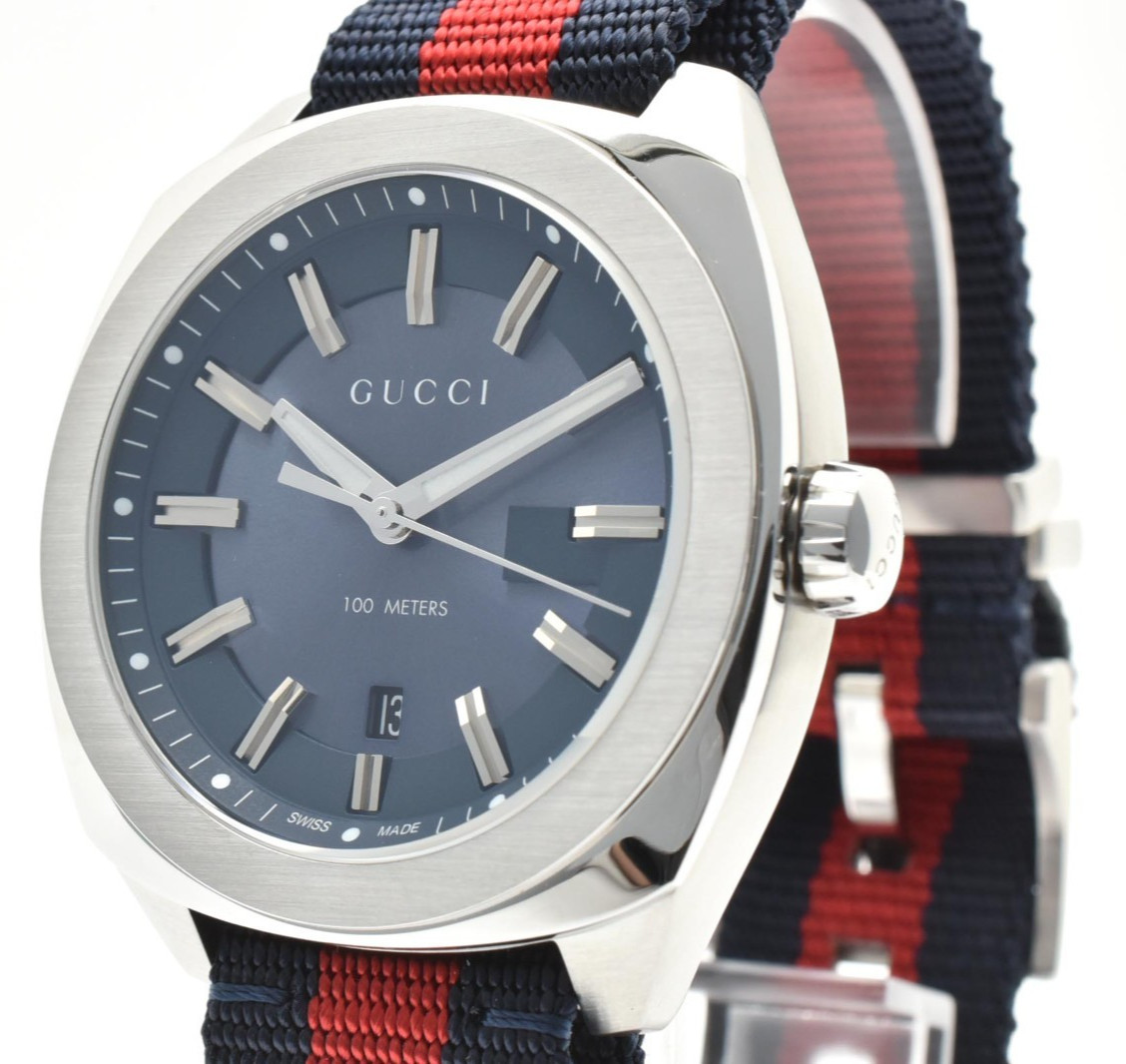 GUCCI 142.3 GG2570 Quartz Men’s Watch Navy Dial 40mm Steel Date Swiss Made Box