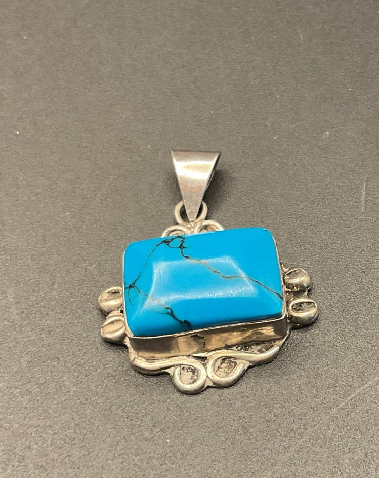 925 STERLING SILVER VINTAGE SOLID PENDANT WITH BLUE STONE TURQUOISE 7.69gr
