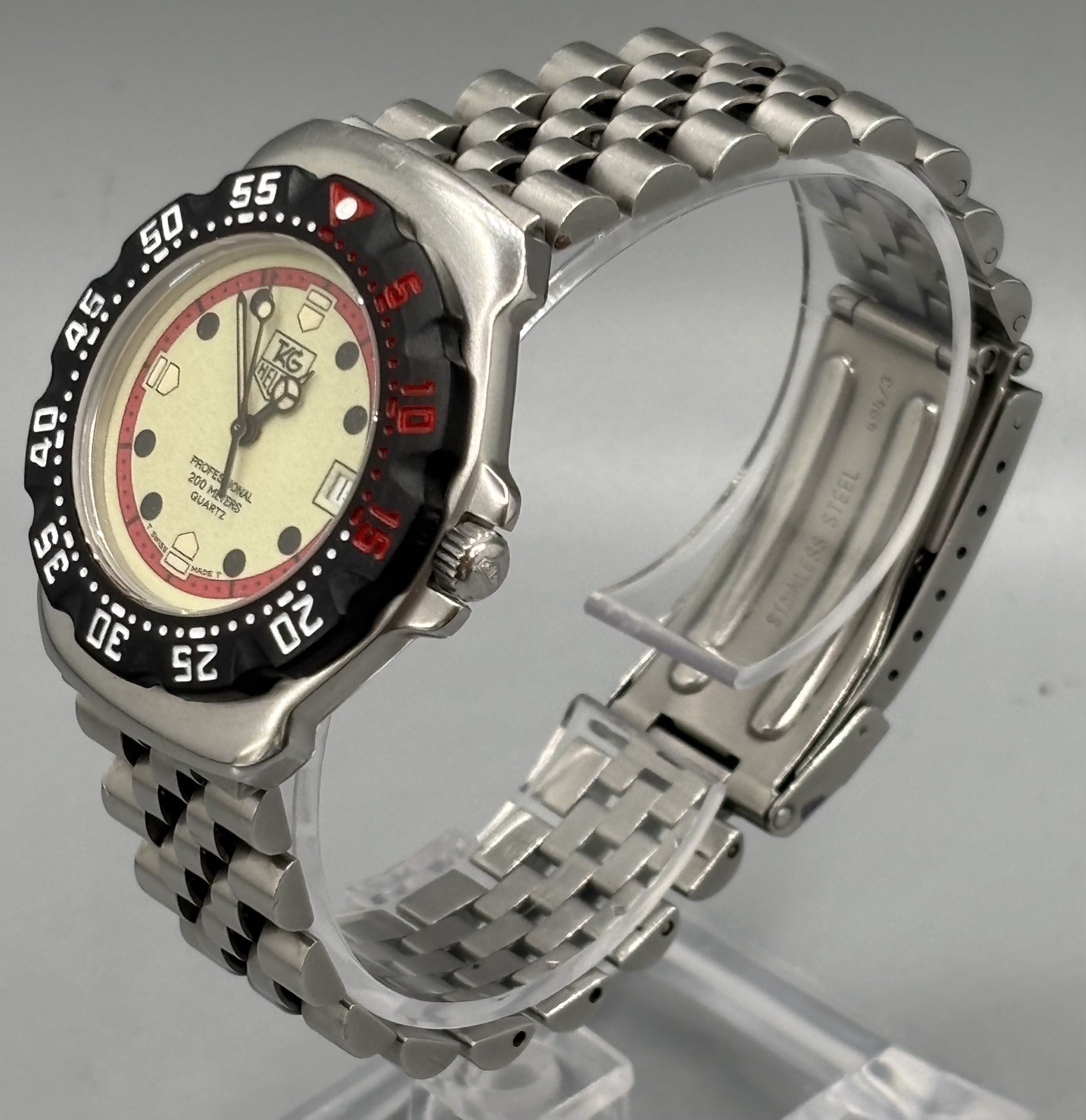 Tag Heuer Formula 1 – Ref: WA1211 – Full Lume Dial – 35mm Case – Steel Bracelet