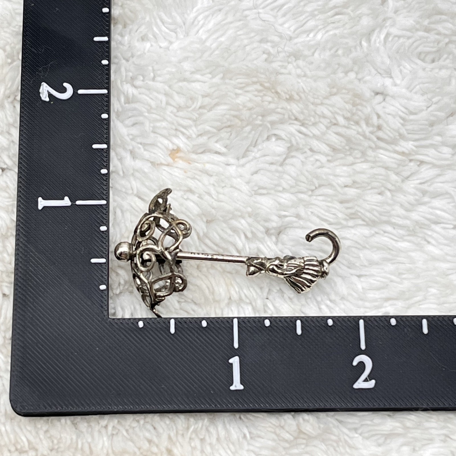 Vintage Beau Sterling Brooch Silver Tone Filigree Umbrella Parasol 3D 5 Grams 2″