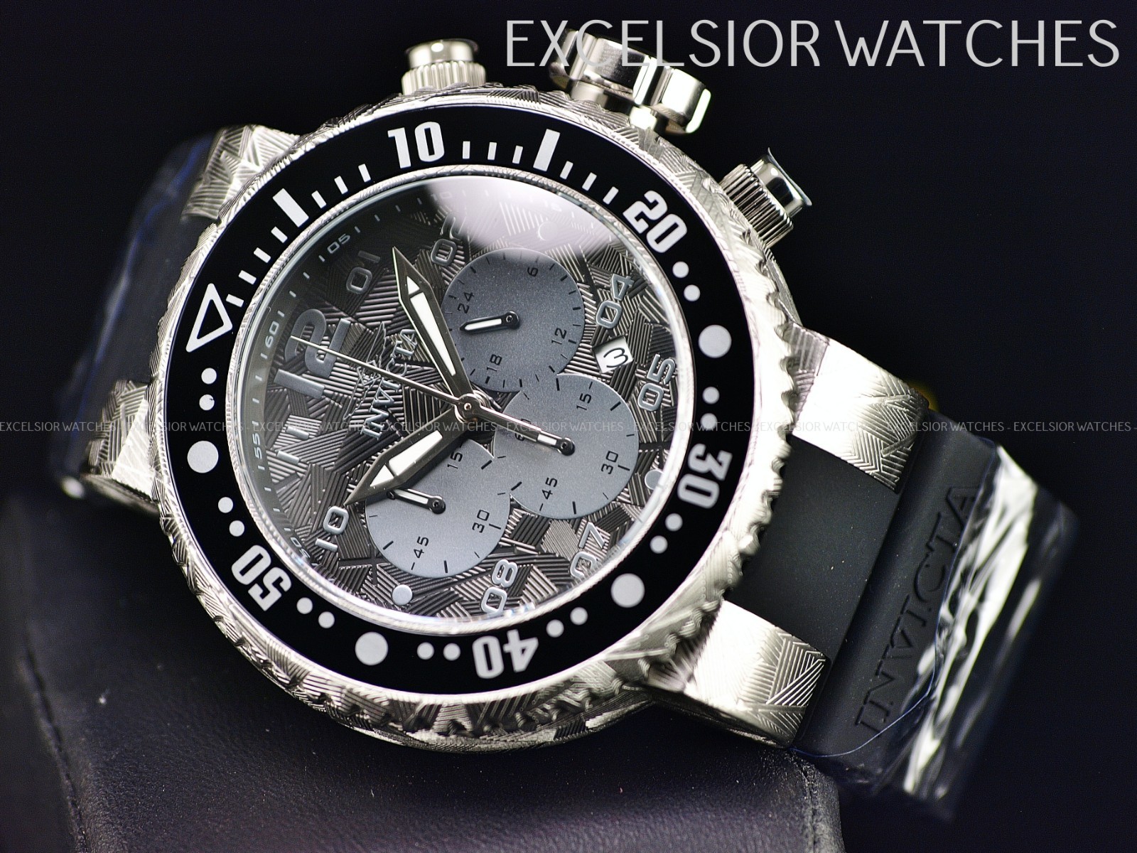 New Invicta Men’s 52mm Pro Diver Laser Acid Etched Quartz Chronograph SS Watch
