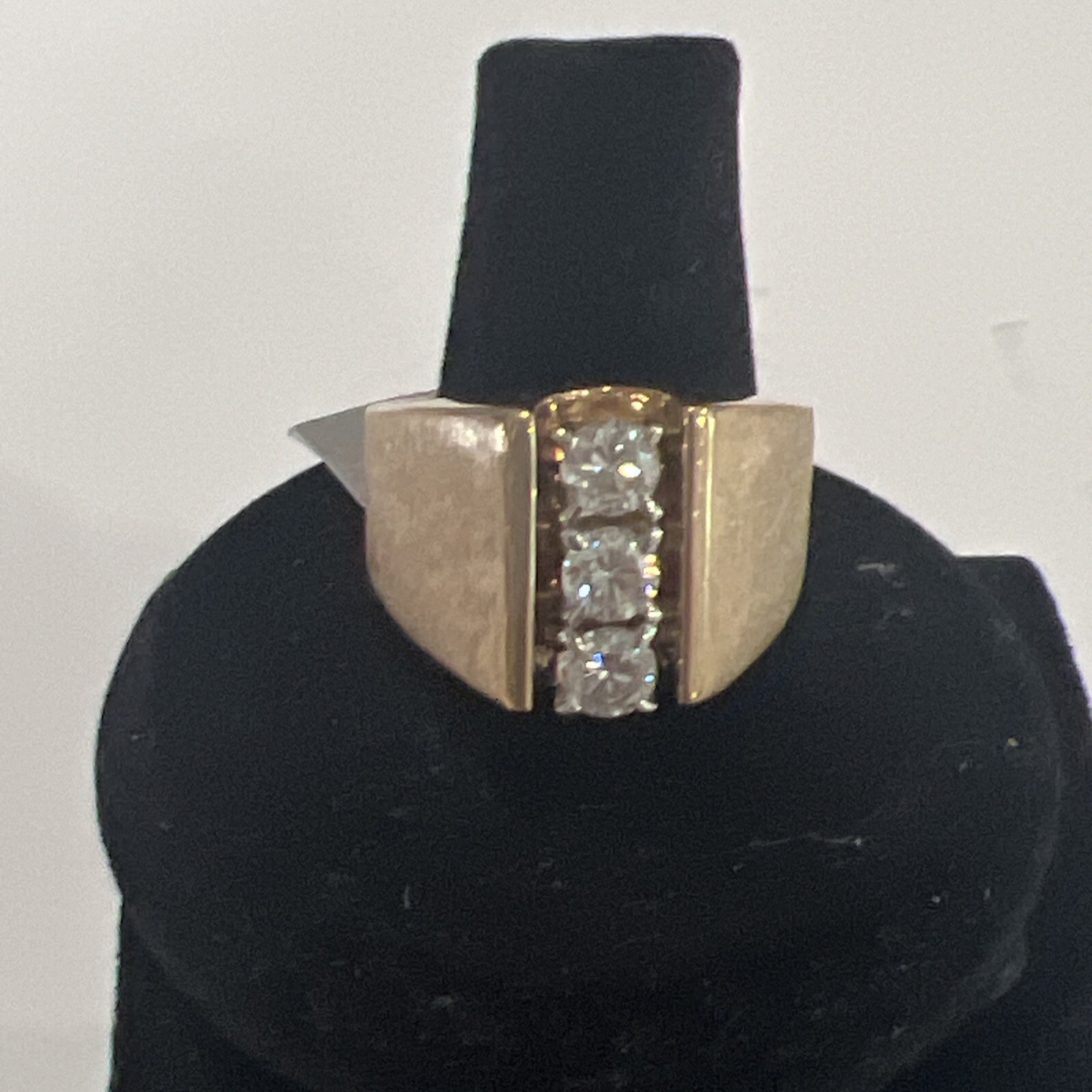 Men’s 10 KT Solid Gold 3 Diamond’s Large BRUSHED Band RING Size 10 STAMPED NEW