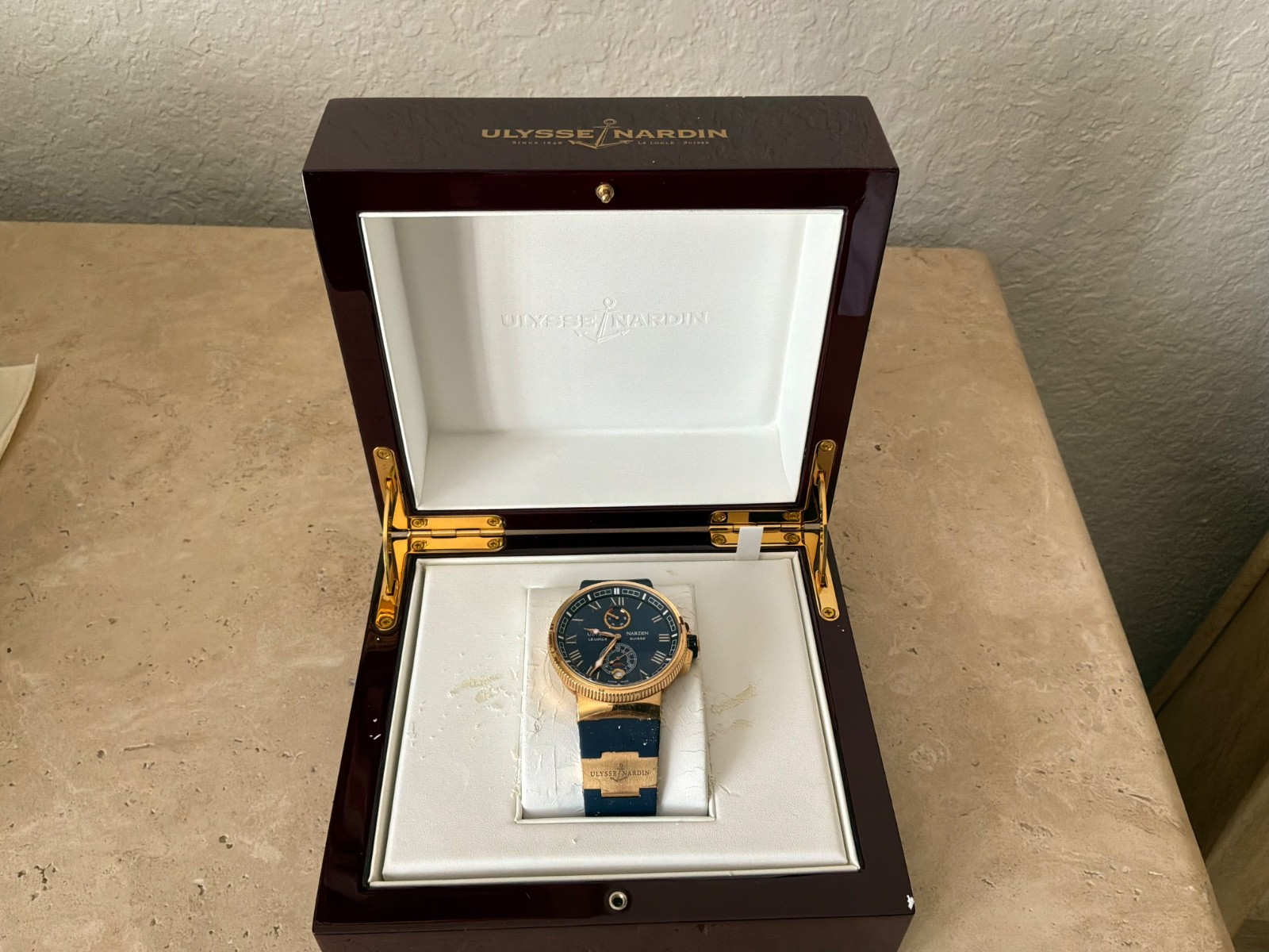 Ulysse Nardin Marine Mens Gold Watch. Cosc# UN118-1012731