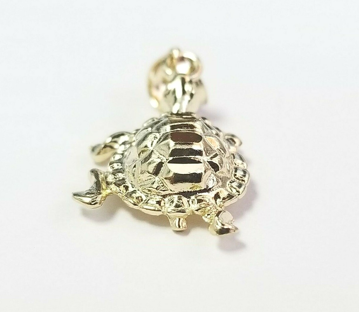 1OK Gold Charm Pendant Turtle Walking Ocean Life Small Tiny Vacation WomenMen 3D