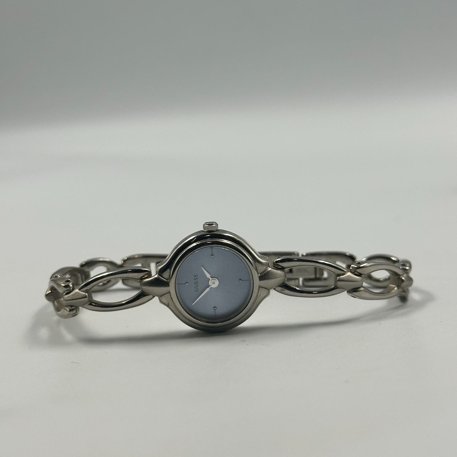 Guess Watch Women Silver Tone Small Blue Dial 19MM New Battery 7.25 Inch