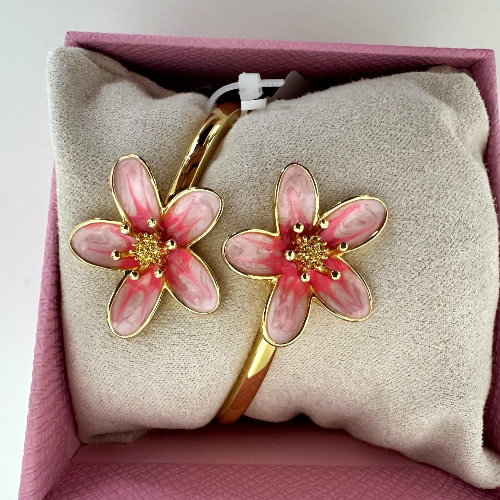 Piper K Hand Painted Pink Flower Gold Tone Cuff Bracelet Gift Box New