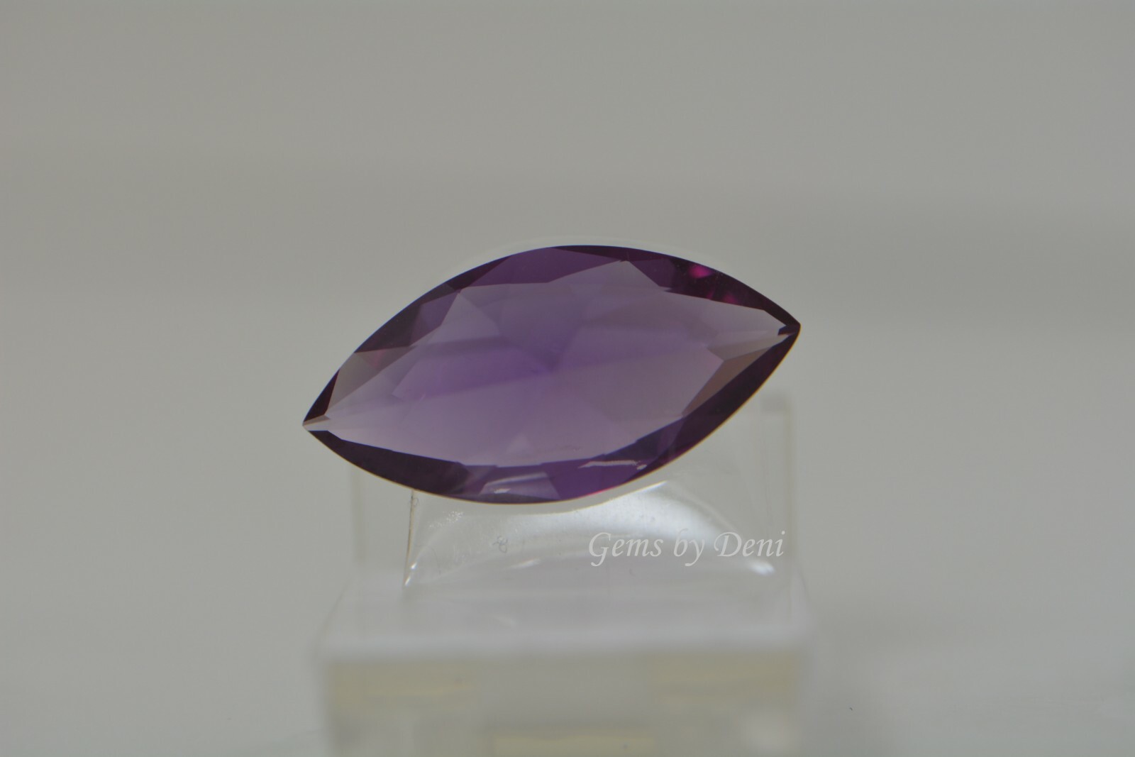 Lab-Created Alexandrite Marquise Shape Corundum (4x2mm-24x12mm)
