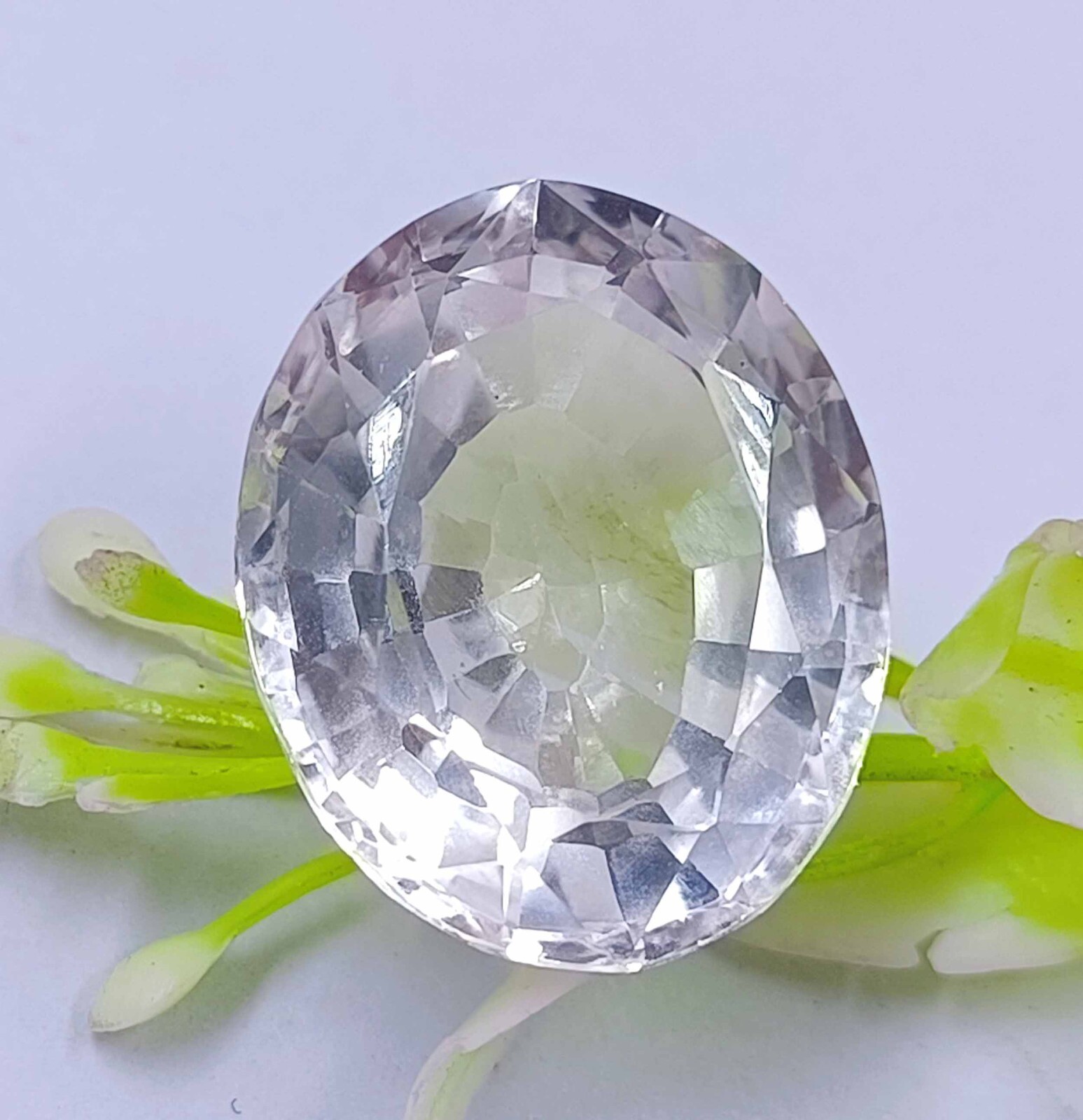 IGL Certified 20.00 Carat White Sapphire Rare Oval Shape Natural Loose Gem 5DNX