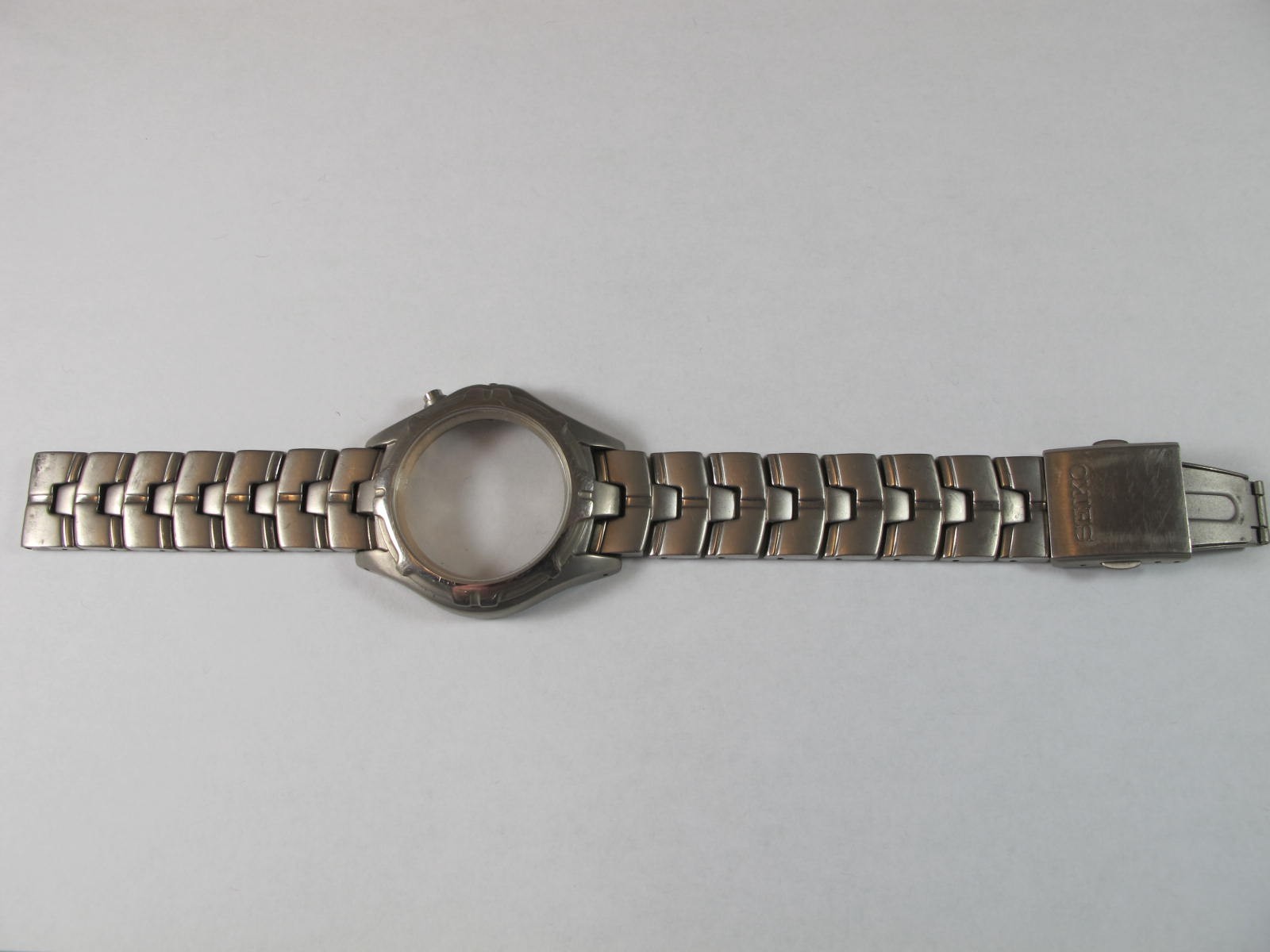 Seiko Kinetic Titanium 5M62-0C90 Watch 18mm Bracelet 48Y7