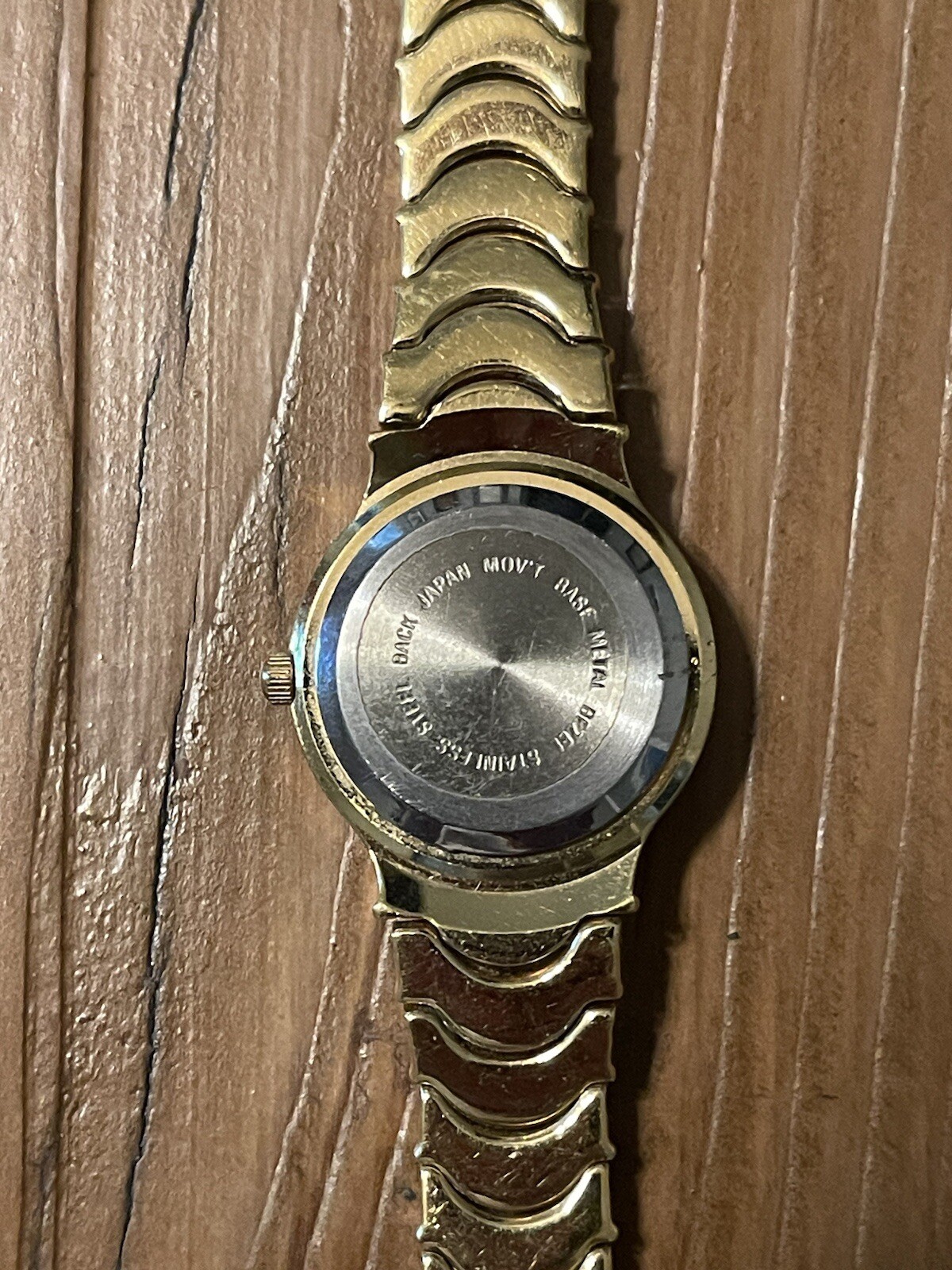 Peugeot Quartz Japan Movt Gold Tone 24MM – Ladies Women’s Watch