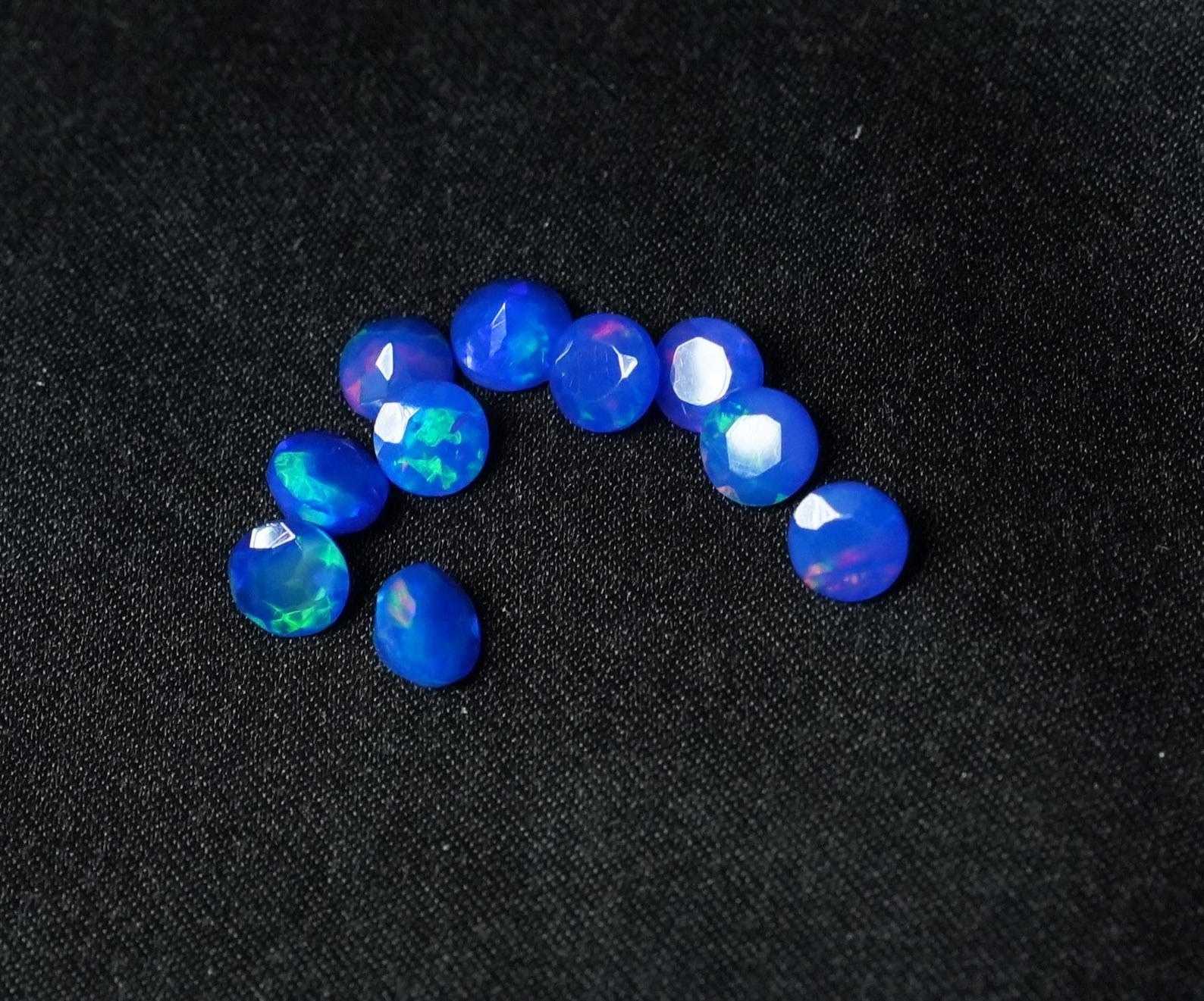Natural Blue Ethopian Opal Round Faceted Cut 3mm To 10mm Loose Gemstone
