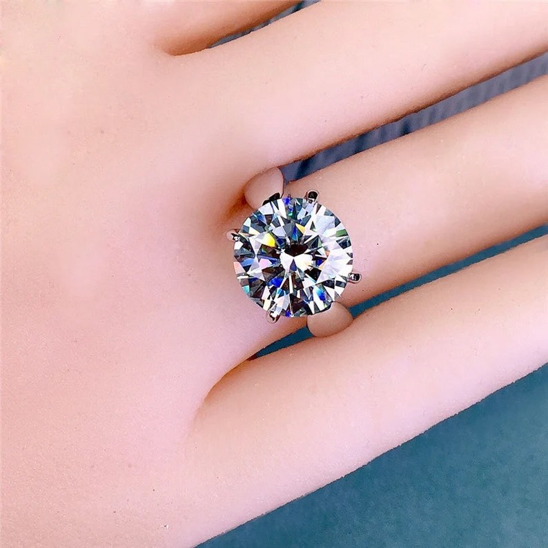 RARE 8.00 Ct Round Cut blue Treated Diamond Ring, 925 Silver, Excellent Luster