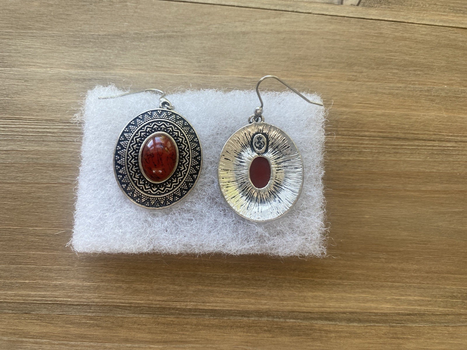 Beautiful Artisan Style Premier Designs Earrings