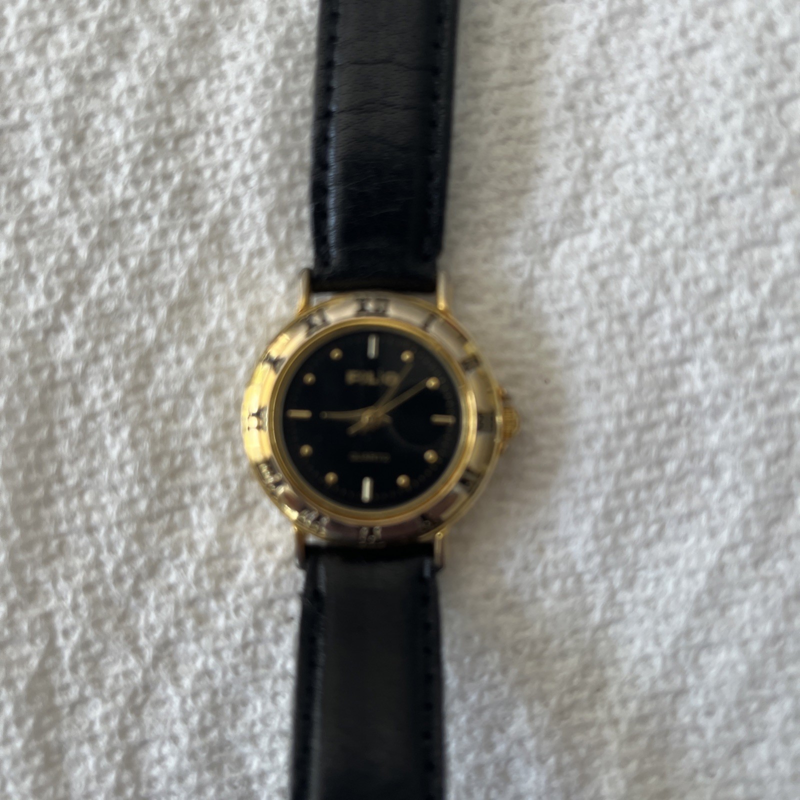 Folio Quarts Women’s Watch Black Face Roman Numerals 4315 V377