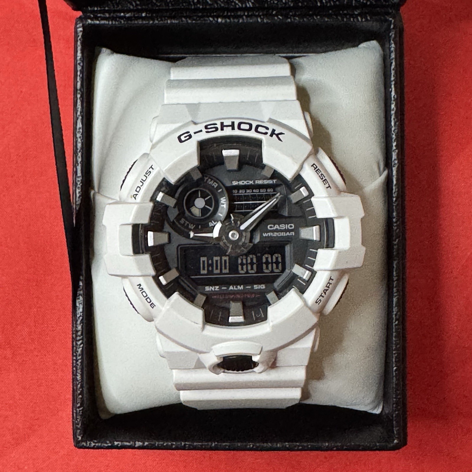 Casio G-Shock GA-700-7A White Analog Digital Watch Japan Box Warranty