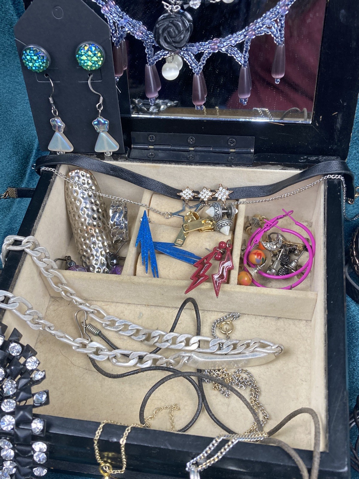 25 Lot Gothic Inspired Costume Jewelry Romance Goth Earring Emo Box Included