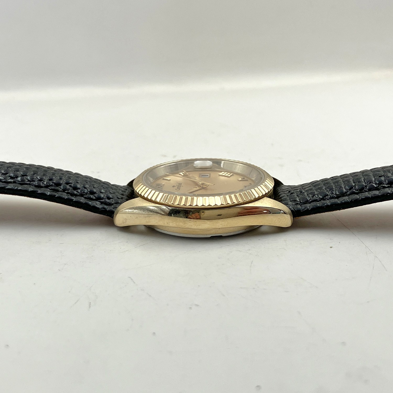 Certified Swiss Quartz Watch Sapphire Crystal Fluted Bezel 30mm Movado Band